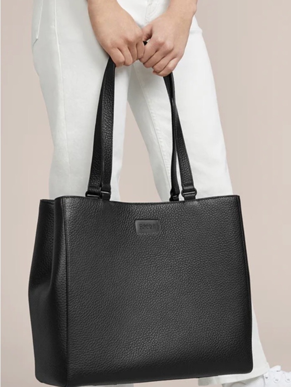 Medium Dagne Dover Allyn Leather Tote in Onyx (deep black)